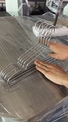 Máquina para colgar alambre de doble tipo invertido automática