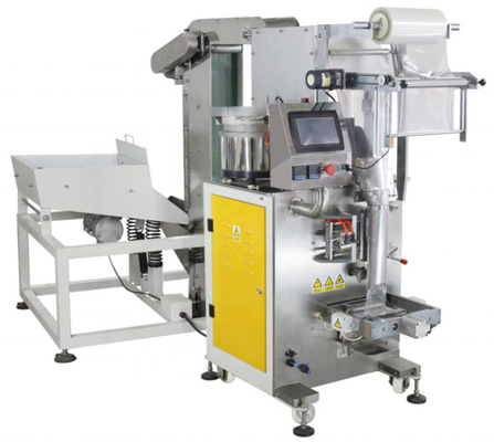 Máquina remachadora para producir eficientemente remaches huecos con alta productividad 50-90 piezas/min