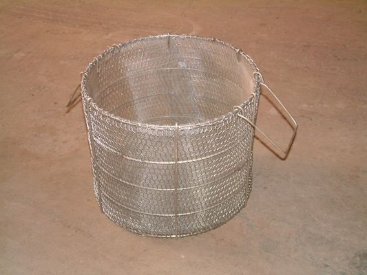 Cubriendo los tornillos de los clavos pre emerja maquinaria del tratamiento que apacigua la electro galvanización