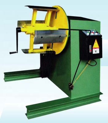Máquina de Decoiling de la hoja de acero/decoiler automáticos de la capacidad pesada, tipo resistente