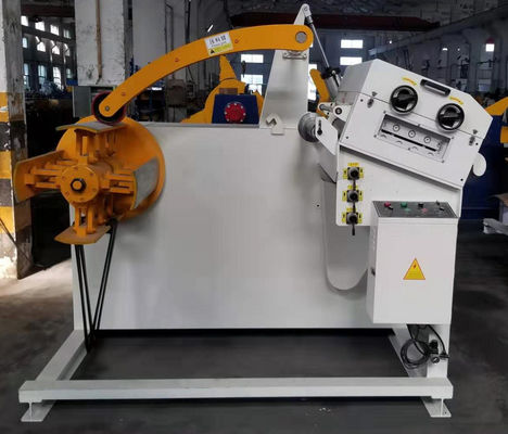 Rollo del estante que forma la máquina