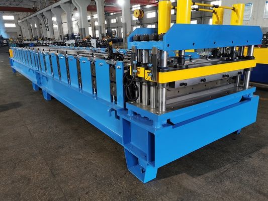 Teja de techumbre que forma la máquina