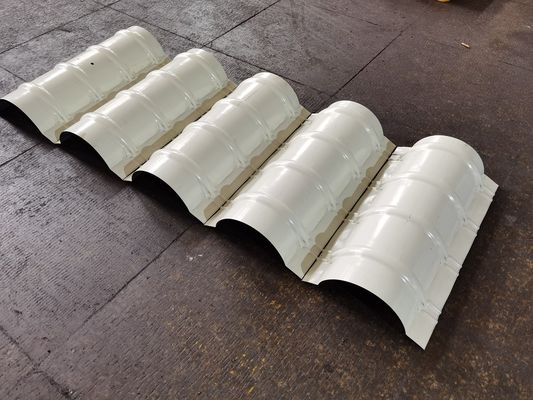 Rollo de acero del panel de Ridge Cap Metal Roofing que forma la máquina